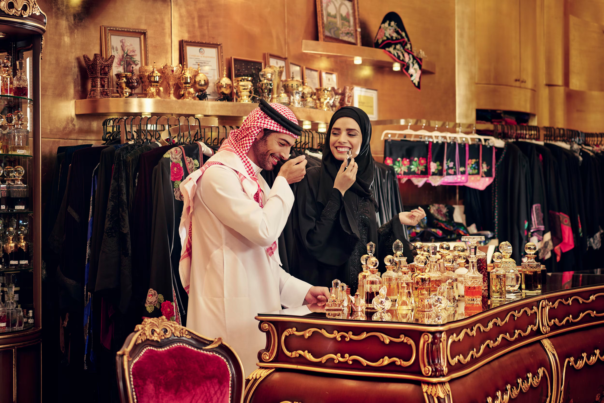 5 Best Oud Perfume in Dubai Mall: Top Picks and Luxury Fragrance Stores